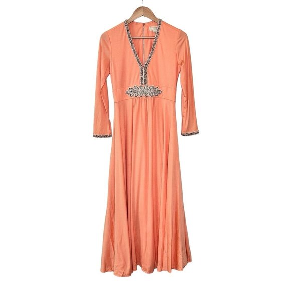 victoria royal Dresses & Skirts - Vintage Victoria Royal 60s Beaded Formal Gown Dress Sz‎ 14 Orange Peach Romantic